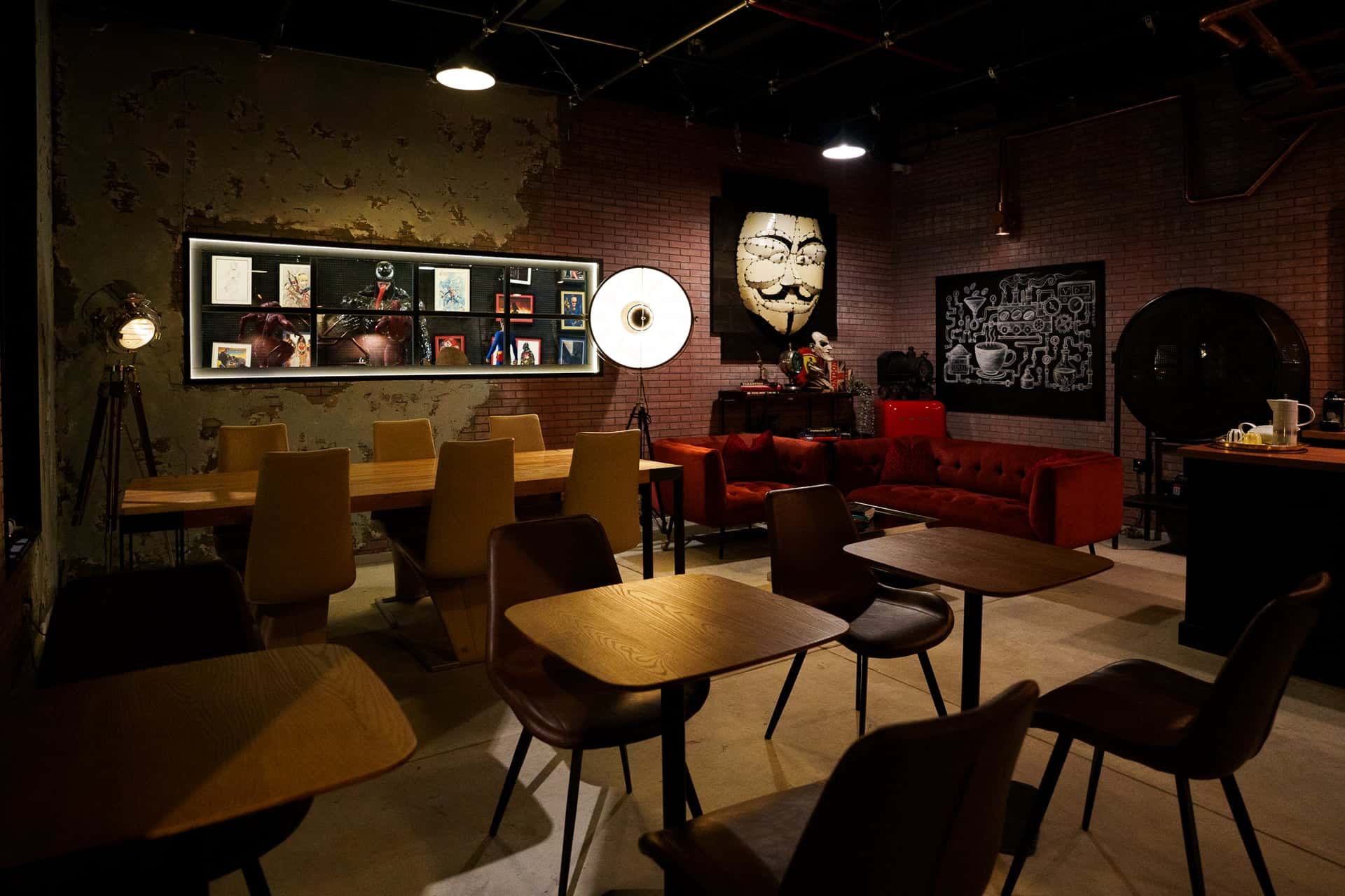 Portal House Cafe - Film Studio in Dubai