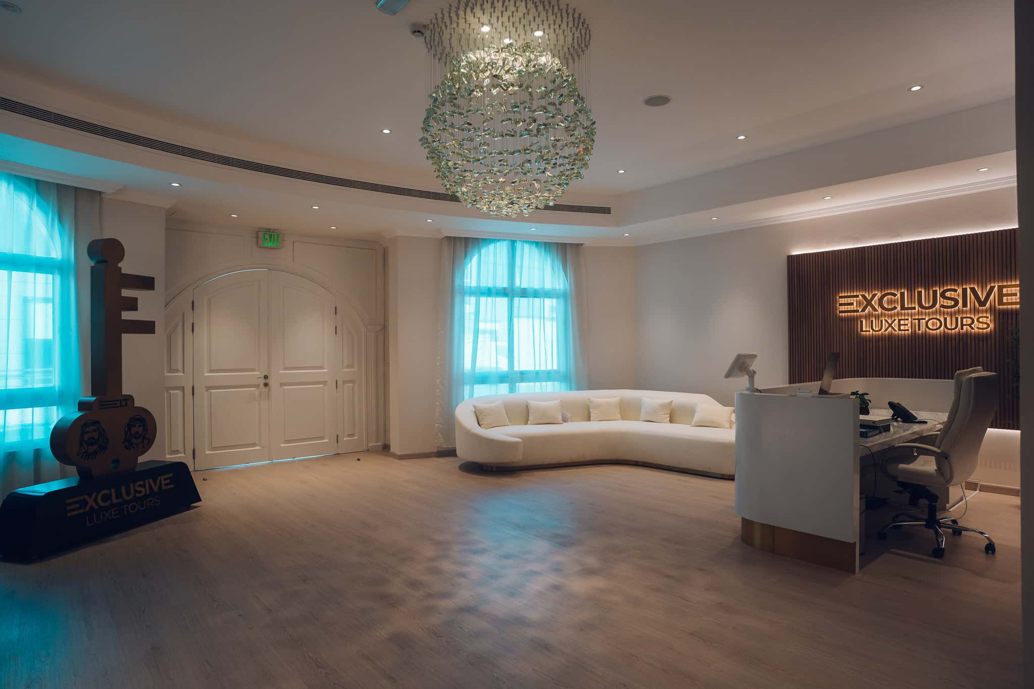Luxury Two-Story Villa with Private Theater & Presentation Stage in Al Quoz - Villa in Dubai