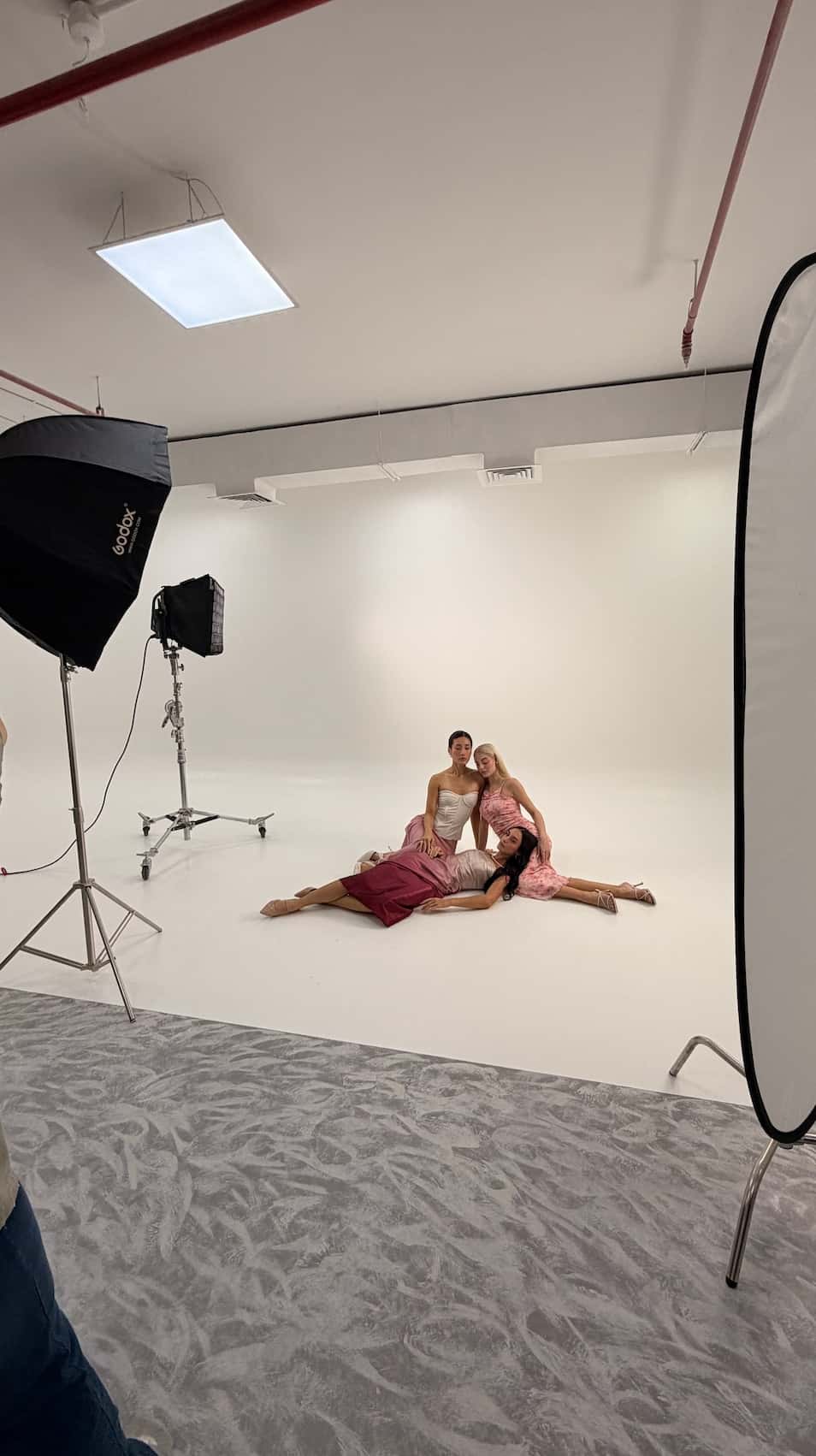13x4M Cyclorama Perfect for Photo and Video shoot - Photography Space in Dubai
